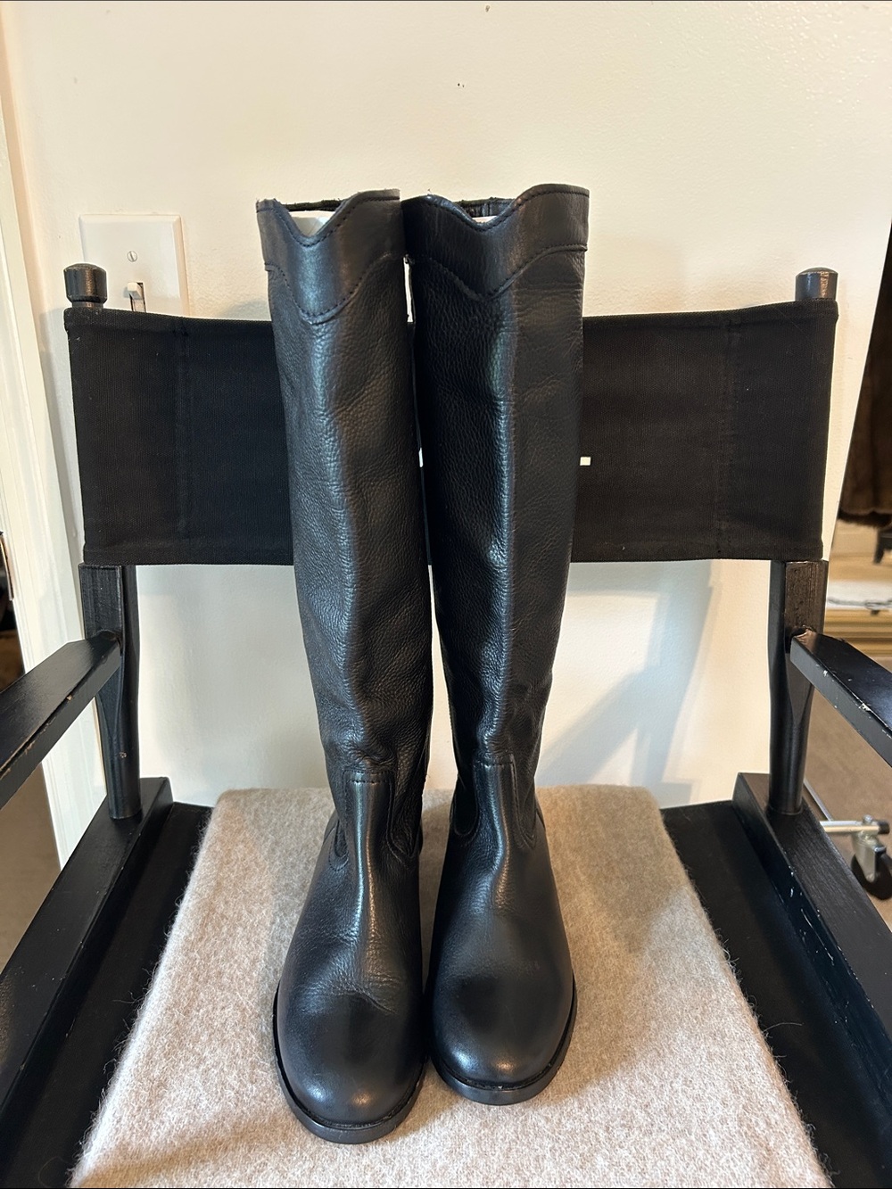 Frye Knee High Black Leather Riding Boots NWOT Size 7